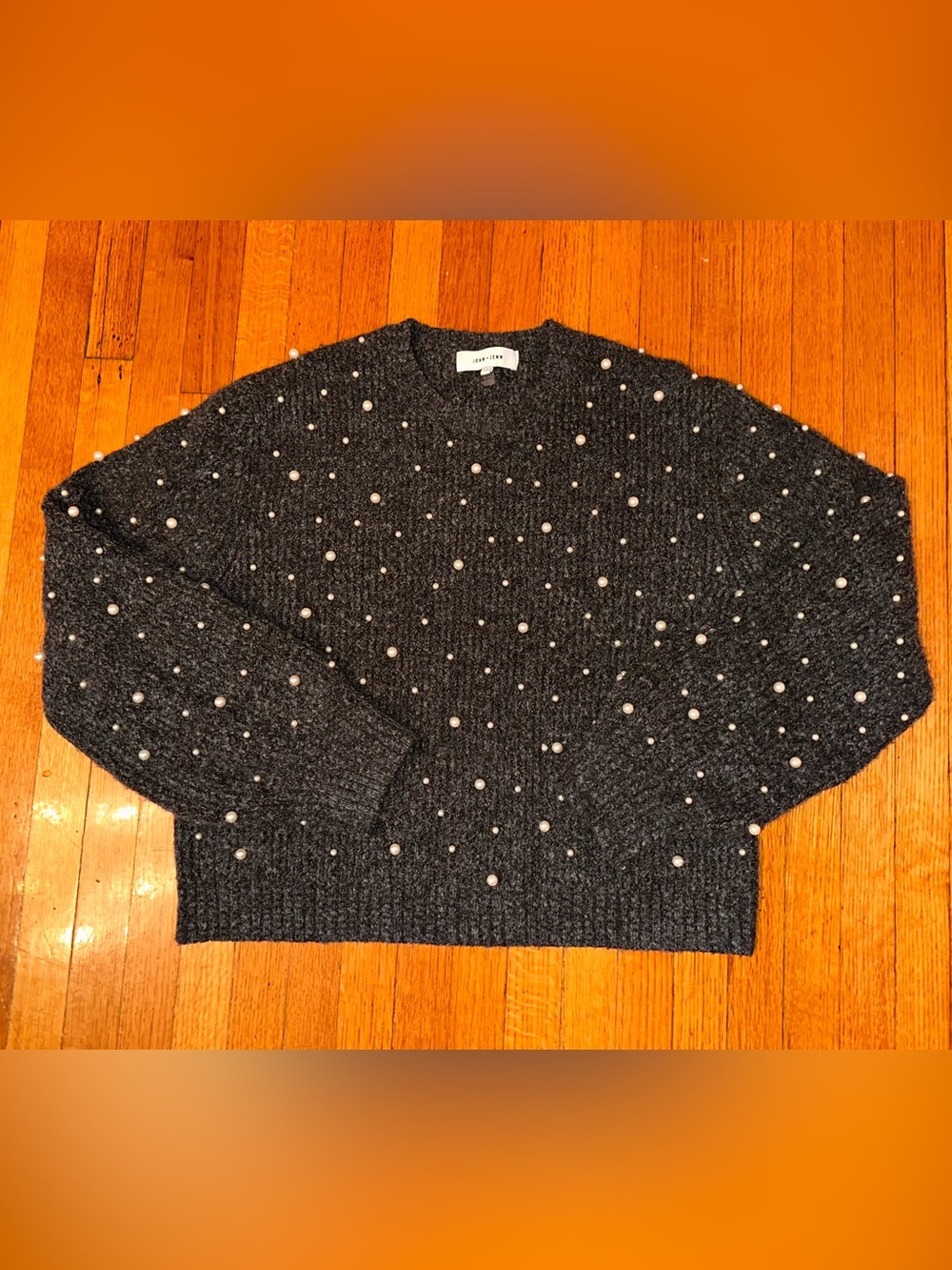 John + Jenn Charcoal gray Sweater with Pearl Embellishments ladies sz L